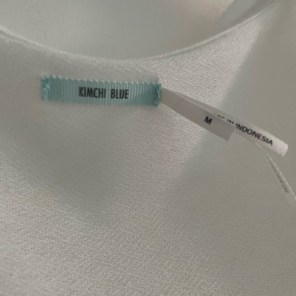 Thin white tshirt/overshirt - Picture 2 of 3